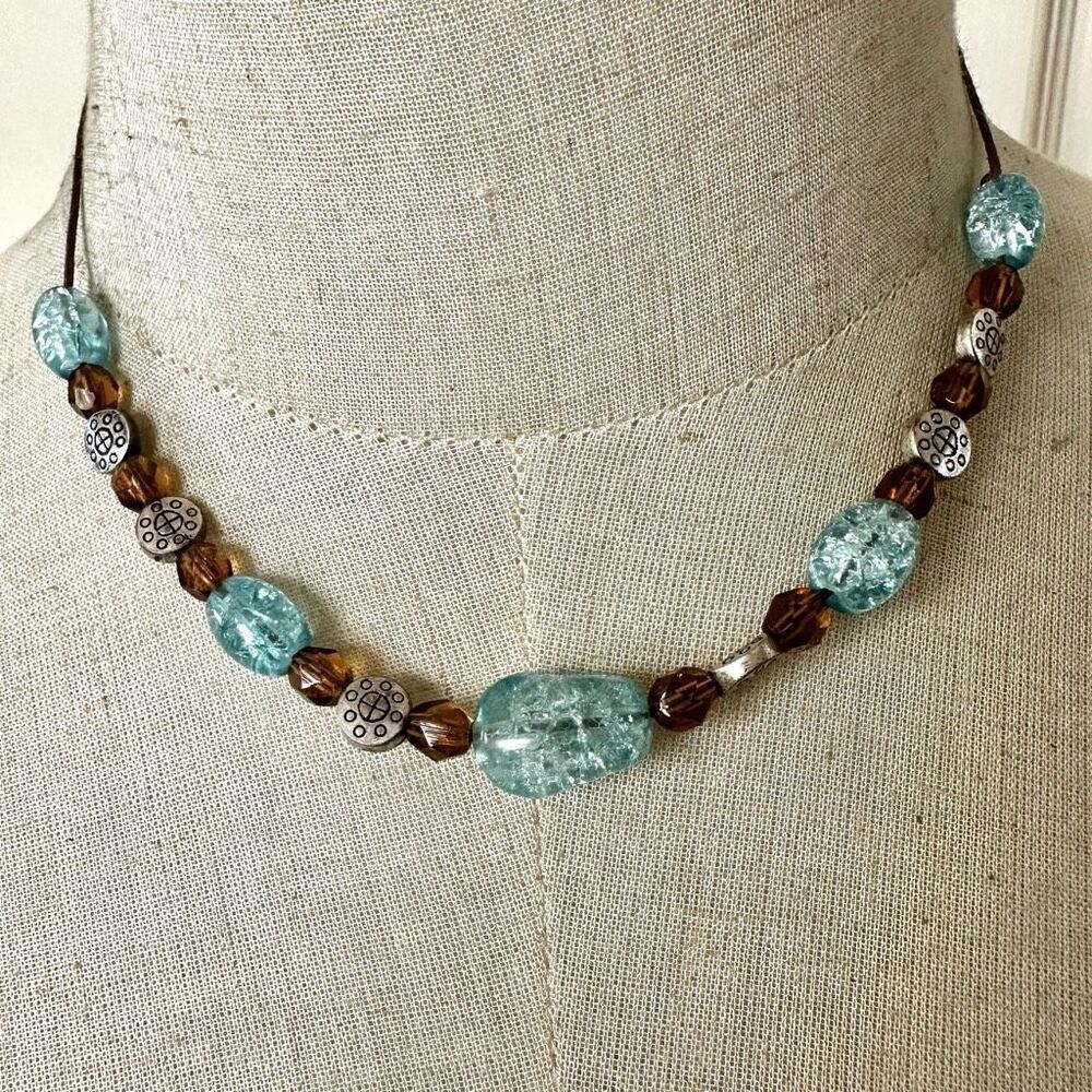 Lia Sophia cracklewoods necklace